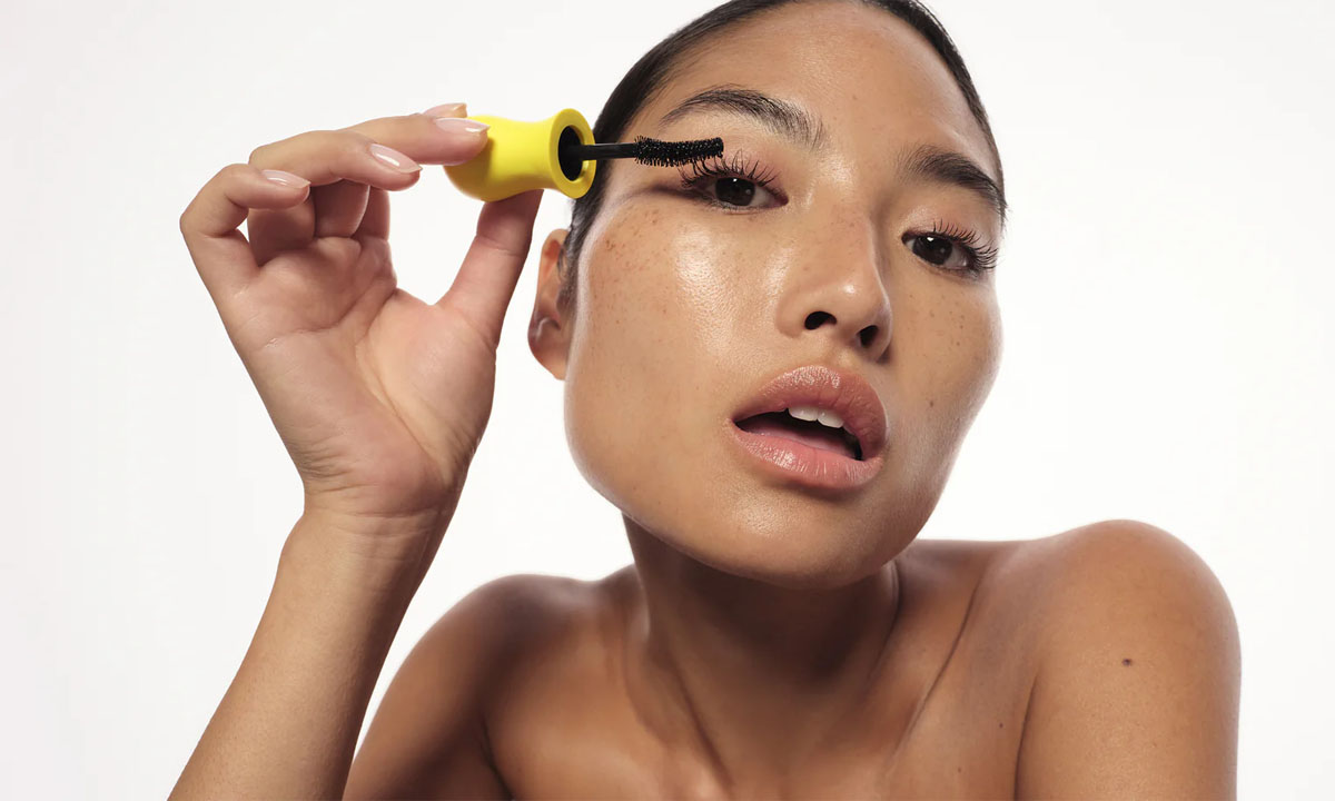 Tilt beauty launches ergonomic clean makeup line 00002